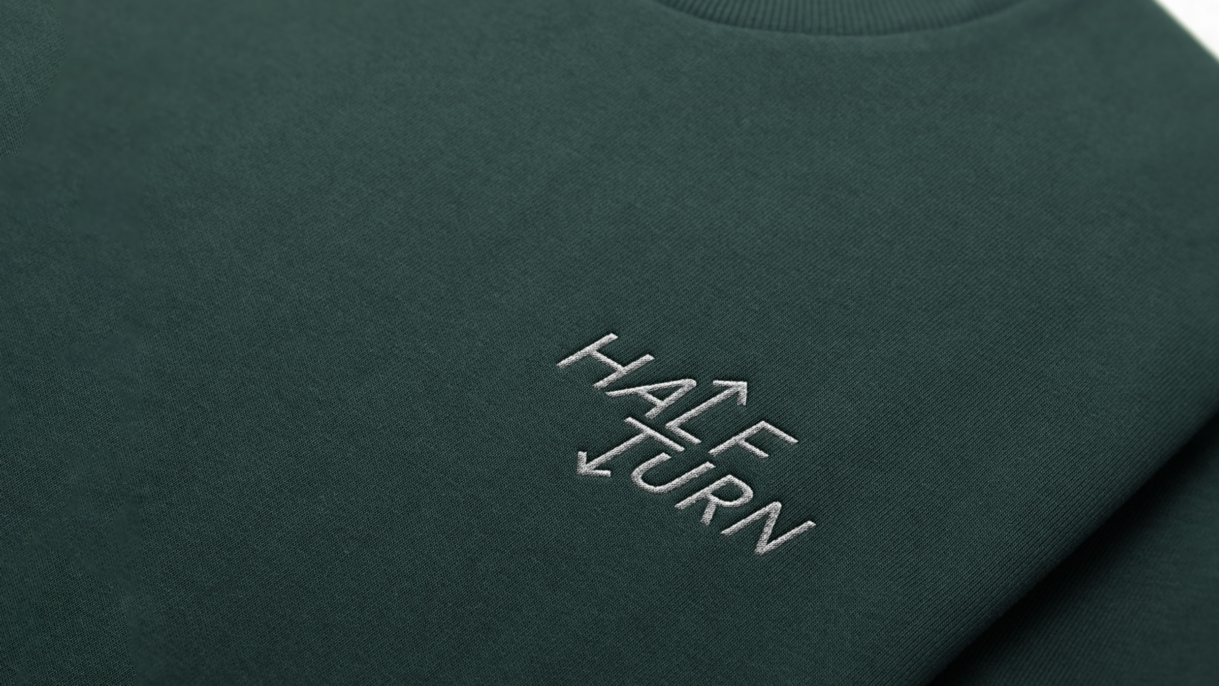 Half-Turn_Clothing_Embroidered_Sweater